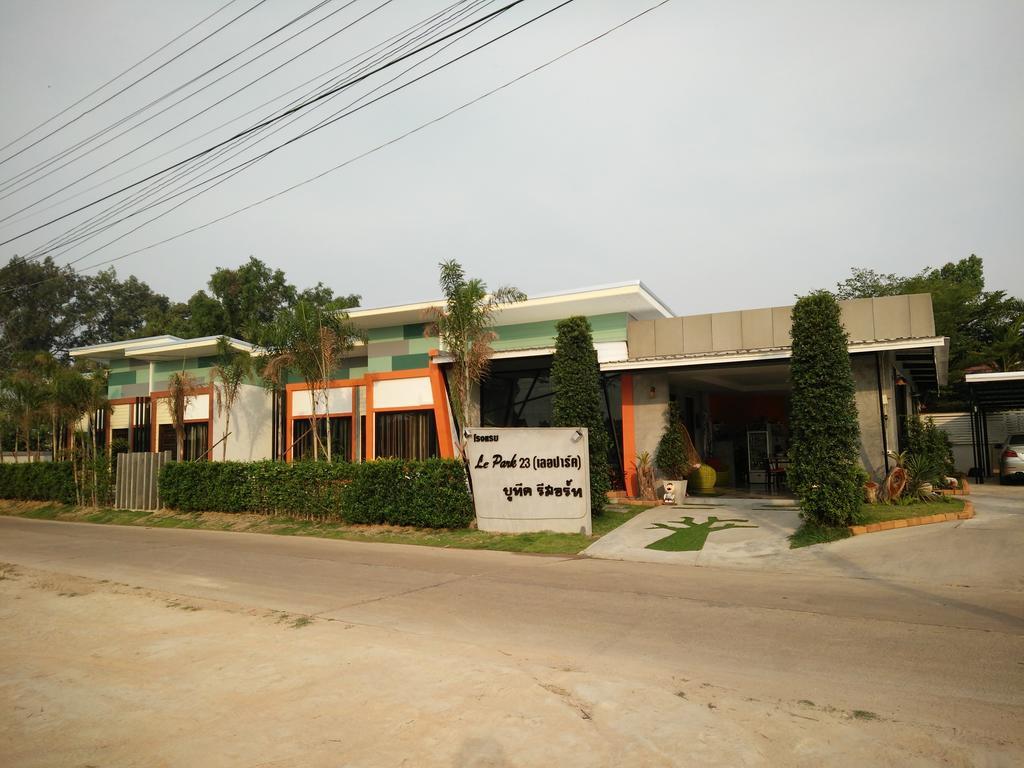 Le Park 23 Boutique Resort Roi Et Extérieur photo