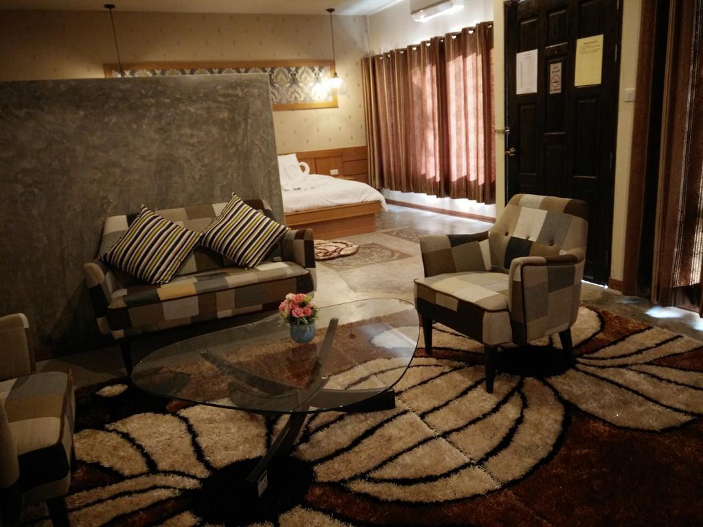 Le Park 23 Boutique Resort Roi Et Extérieur photo