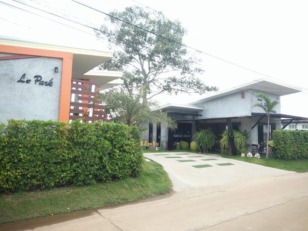 Le Park 23 Boutique Resort Roi Et Extérieur photo